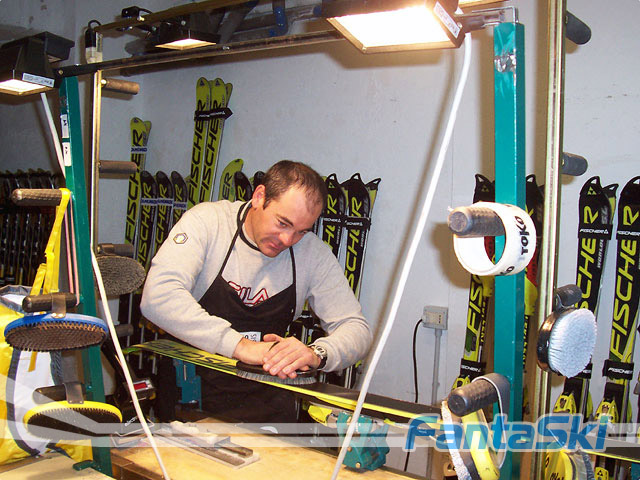 Giuseppe "Tello" Gianera in skiroom
