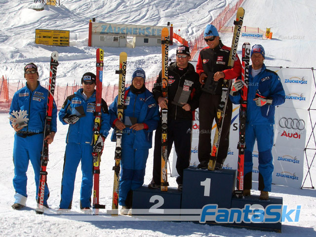superg a Altenmarkt: Alster, Streitberger, Girardi, Innerhofer, Hari e Kreuzer