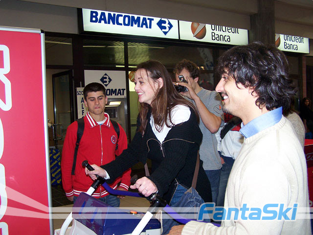 e Maky prova a batterlo