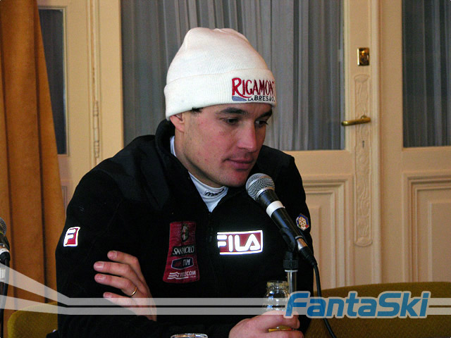 Rocca in conferenza stampa al Majestic hotel di Chamonix