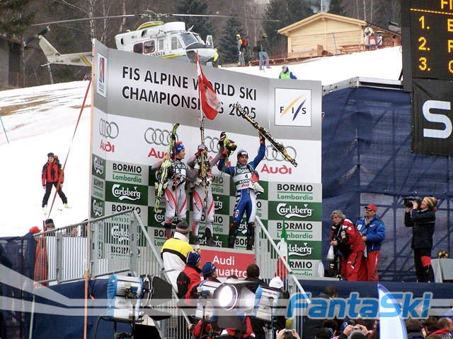 Il podio dello slalom: Raich, Schoenfelder e Rocca
