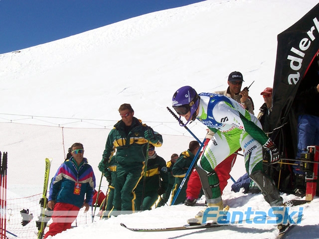 Jure Kosir all’attacco dello slalom: alla fine sarà buon sesto
