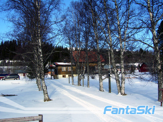 Tipica casa “sparsa” tra le nevi e i freddi scandinavi