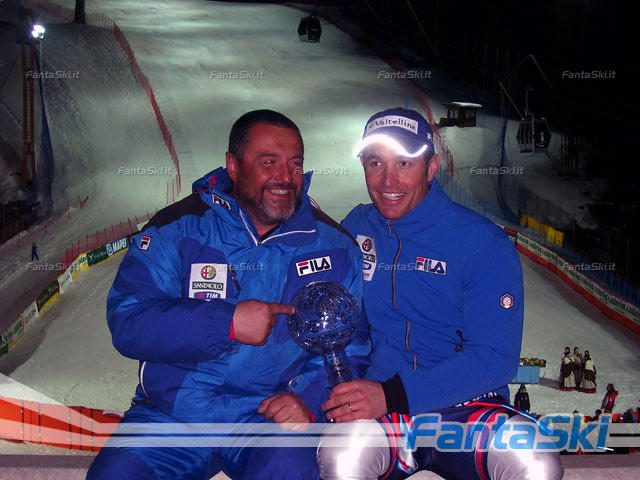 Ravetto e Rocca con la coppa del mondo di slalom: traguardo raggiunto dopo un quadriennio insieme