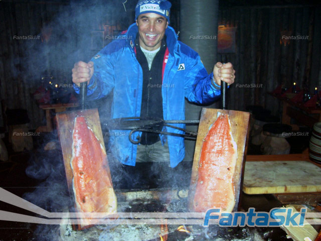 Alla "Cena Atomic" autentico salmone affumicato