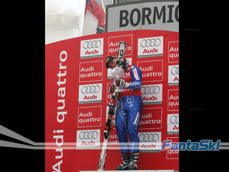 Didier Cuche bacia i suoi Head