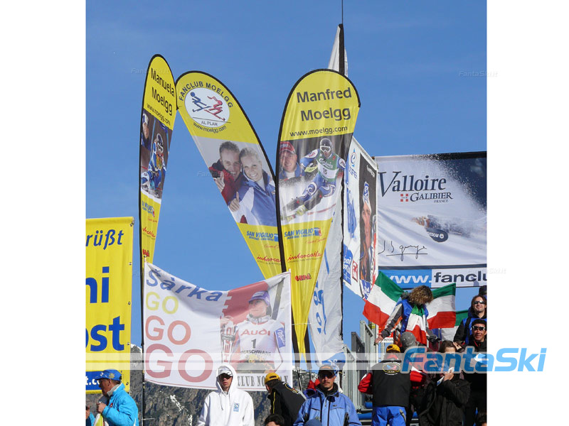Le tribune col fanclub Moelgg