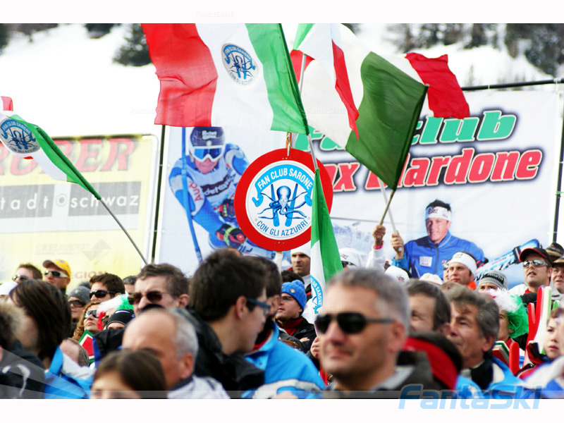 Il fan club Sarone per gli azzurri