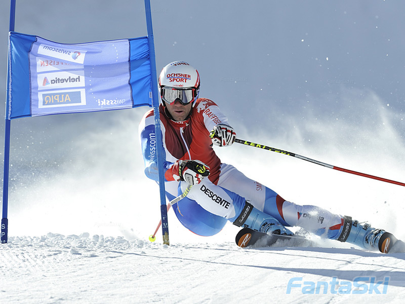 Didier Defago in azione a Saas Fee