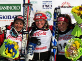 Da sinistra: Nadia Fanchini argento, l’austriaca Andrea Fischbacher oro e Elena Fanchini bronzo