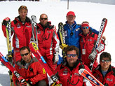 Squadra A femminile slalom e gigante. Lo staff tecnico: (in alto da sin.) Fumagalli, Thoma, Marcacci, Parravicini; (sotto) Dalmasso, Parussa, Marcon