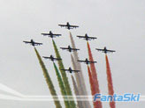 Le frecce tricolori illuminano il cielo di La Villa