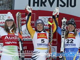 Il podio della discesa: Vonn, Stechert e Paerson